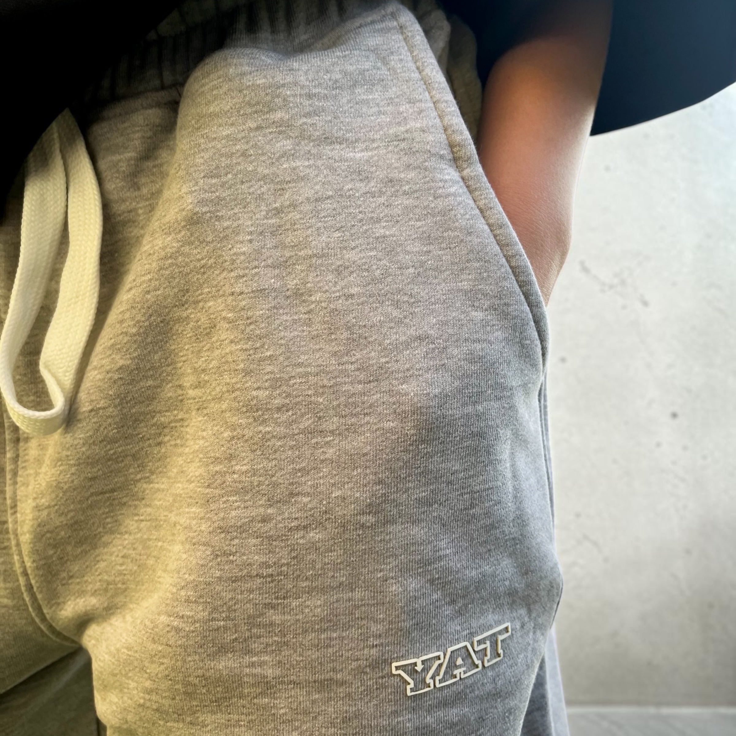 Relaxed fit drawstring shorts