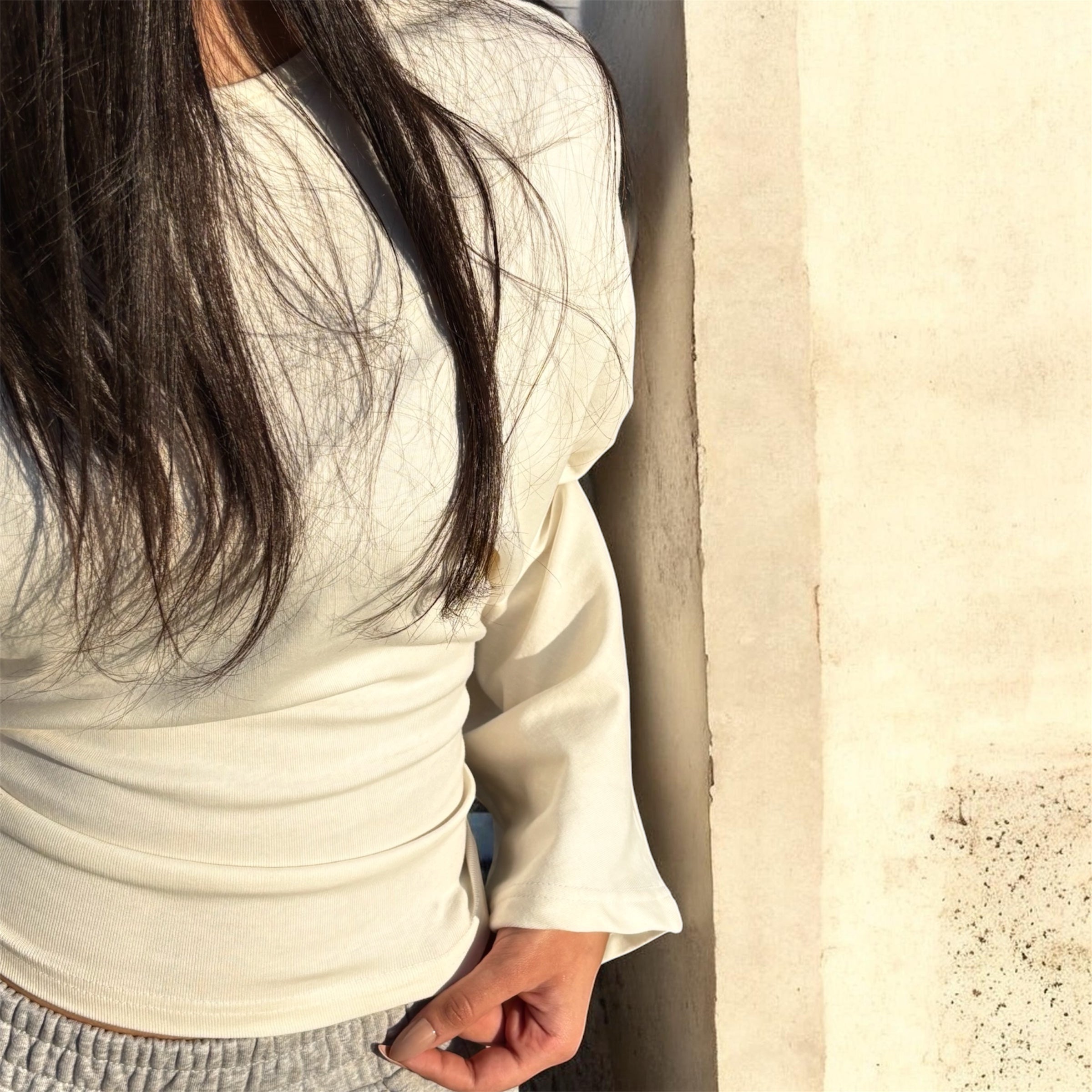 Fitted long sleeve top