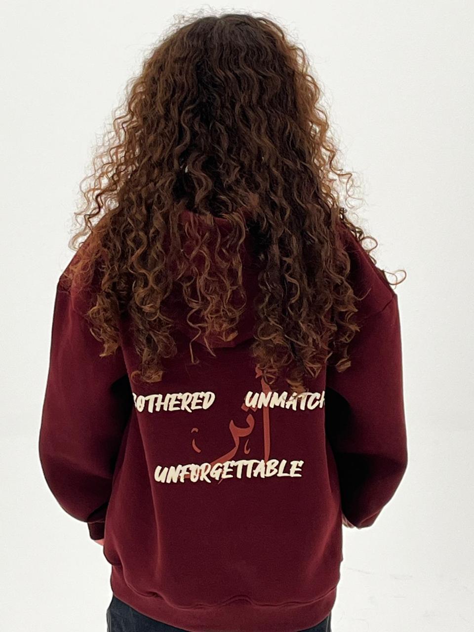 Deep burgundy-أثر