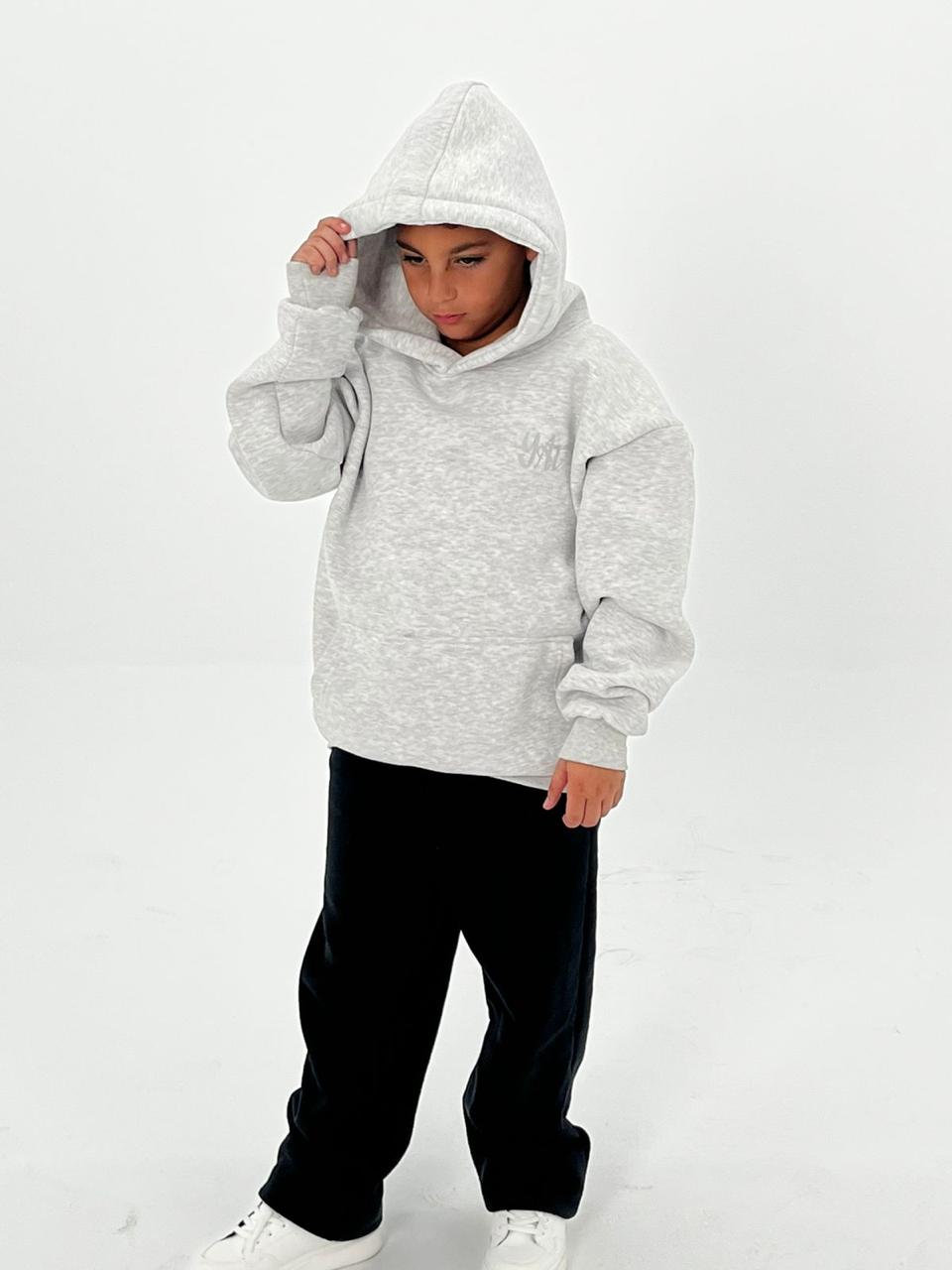 Gray hoodie - شجاعه